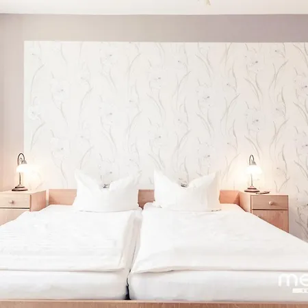 Memory Hotel 2*
